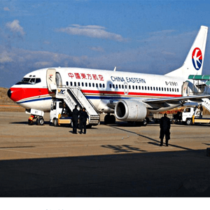 青岛空运代理航空快运业稳步发展的原因是什么？